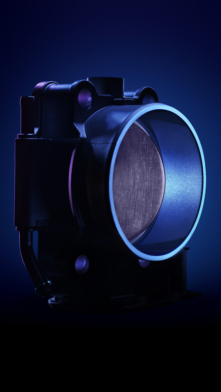 Jaguar_V8_Engine_Throttle_Body_9x16_111022