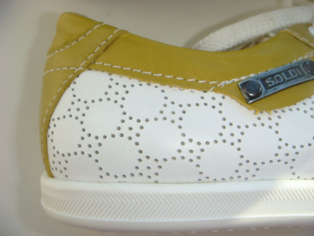 ad92ef2ab2ff2f6b6cb3a45169f81f26