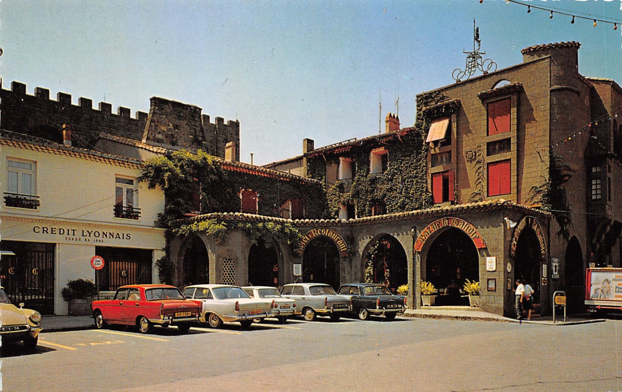 Place et hôtel Galiote