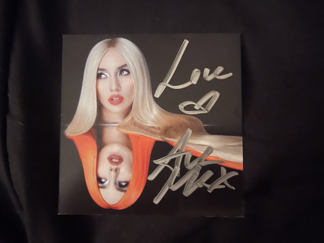 F374E140-FEF5-456B-93B6-2550FB7AA2FF