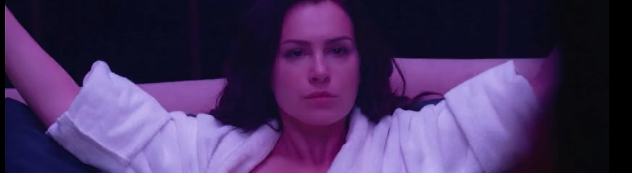 Girl Shows Only Her Boobs