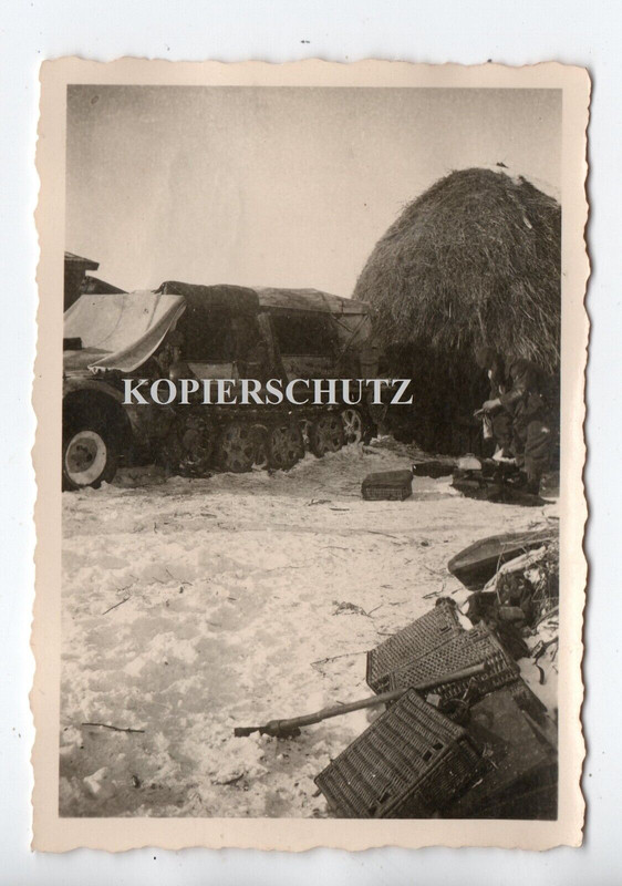 Russland Kamerad SDkfz LKW Halbkette Tarn camo Hütte Quartier Gehöft