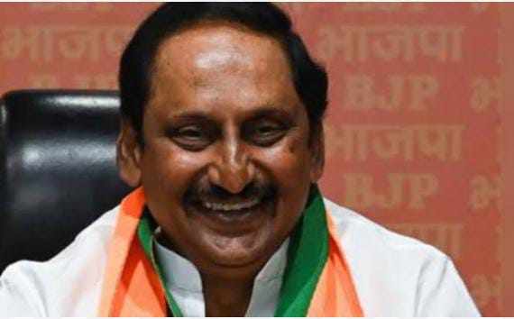 కిరణ్ కుమార్ పాత్ర ఈటెల రాజేందర్ పాత్రలా ఉంటుందా? కిరణ్ కుమార్ పాత్ర ఈటెల రాజేందర్ పాత్రలా ఉంటుందా?