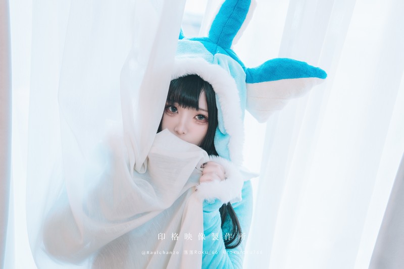 落落Raku 水伊布 Cosplay 写真图集 56P插图2