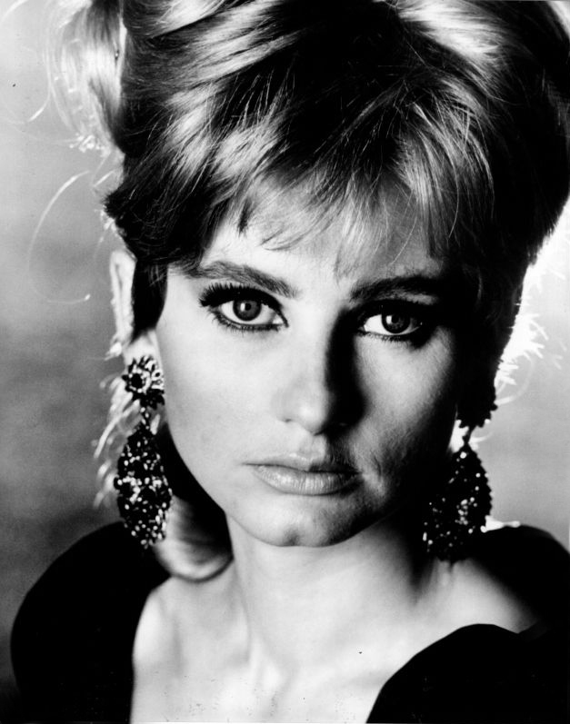 jill_ireland_a81