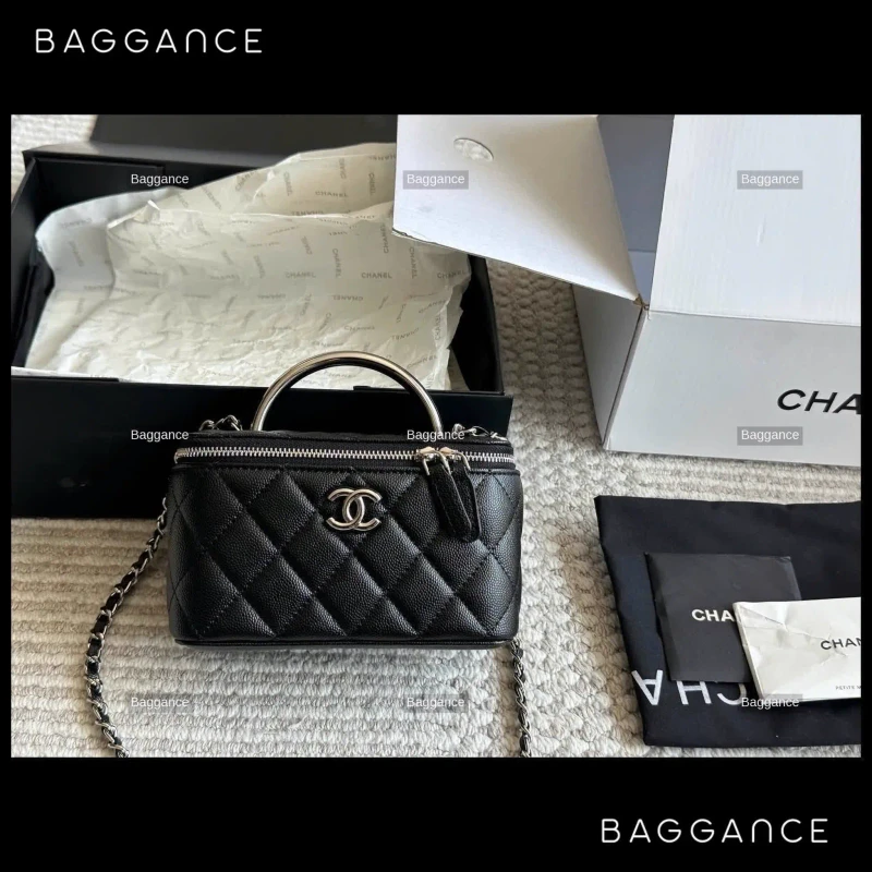 Chanel 25C New Handle Box Bag Quilted Leather 17cm - EVCHFW-025