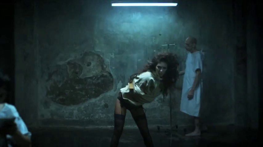 Anahi Official Video Mi Delirio Director s Cut (6)