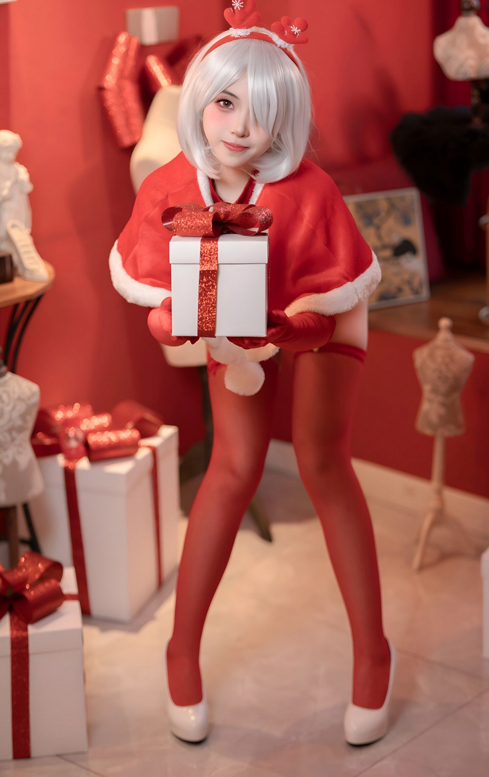 Bangni邦尼 – 圣诞尼尔 红裙御姐 Cosplay 写真集（132P-3V-966MB）插图3