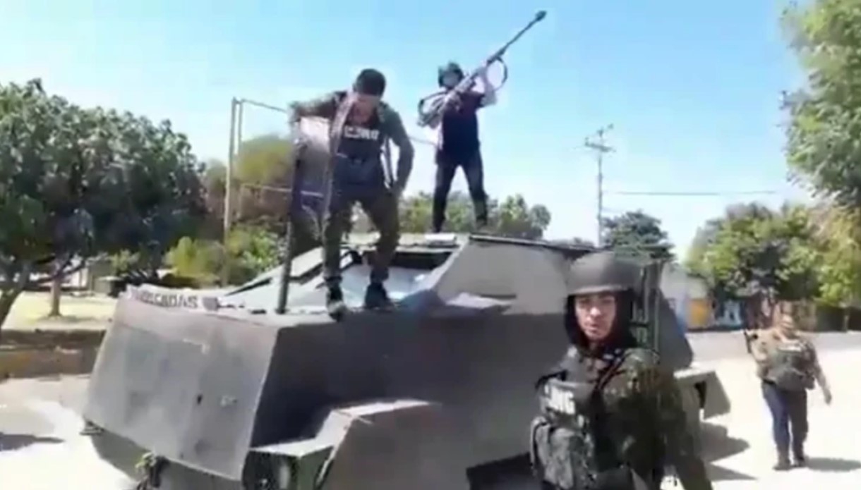 Así luce un monstruo del CJNG por dentro, los vehículos blindados del cártel