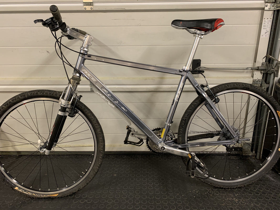 16A68309-C137-4BB0-9549-532CB66B308C