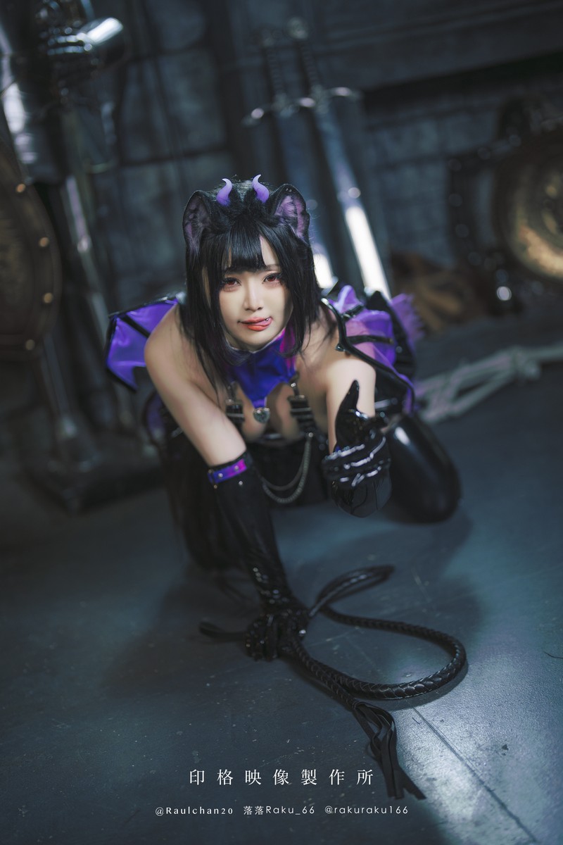 落落Raku 实习魅魔 Succubus Cosplay 写真 42P插图3