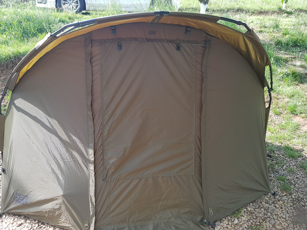 Vand cort fox eos 1 man bivvy pret 690 lei - Crapmania.ro