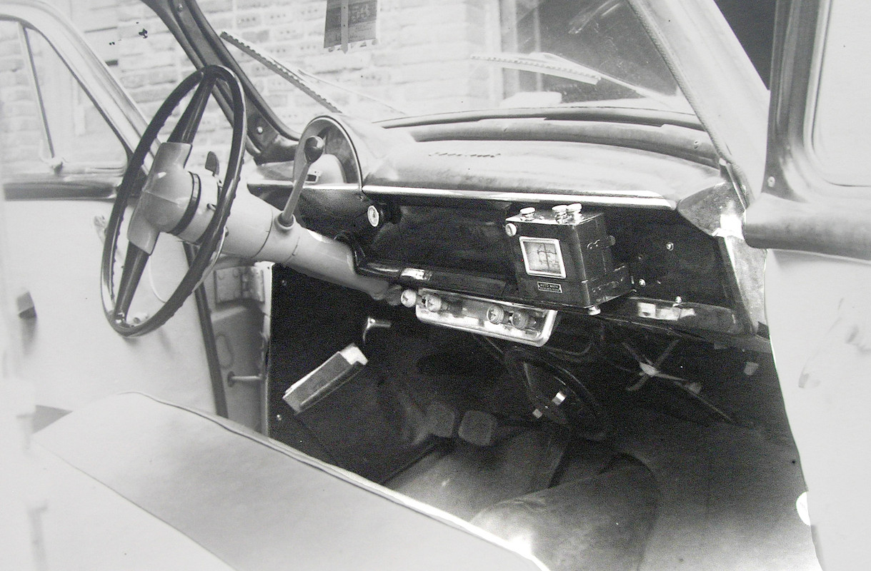 Automapa_1953_instalado_en_coche_2
