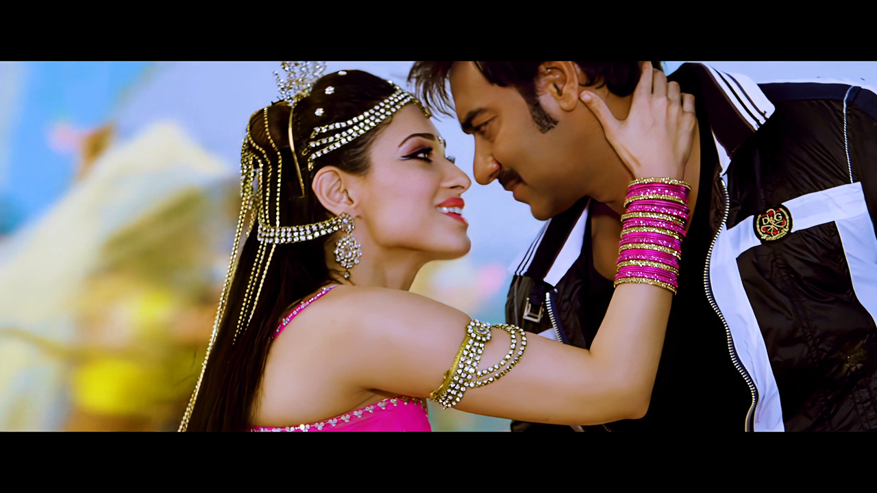Tamanna Hot Song From Himmatwala Naino Main Sapna 4K (Best Quality).mp4_snapshot_00.28_[2021.04.05_1