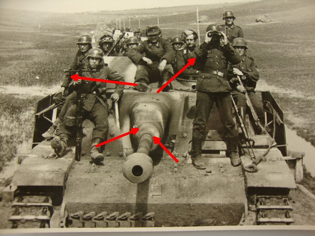 STURMGESCHÜTZ DER DIV. GD, Stug III Saukopfblend