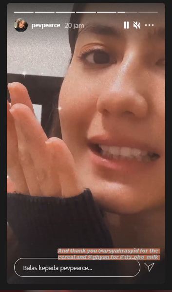 Pevita Pearce mengucap terima kasih kepada pacar dan sahabatnya karena telah mengirim susu dan serea