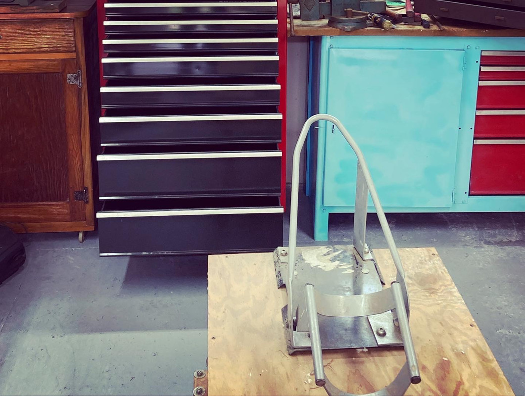 5D06DB67-8088-4988-BDA5-634BBAEE5394