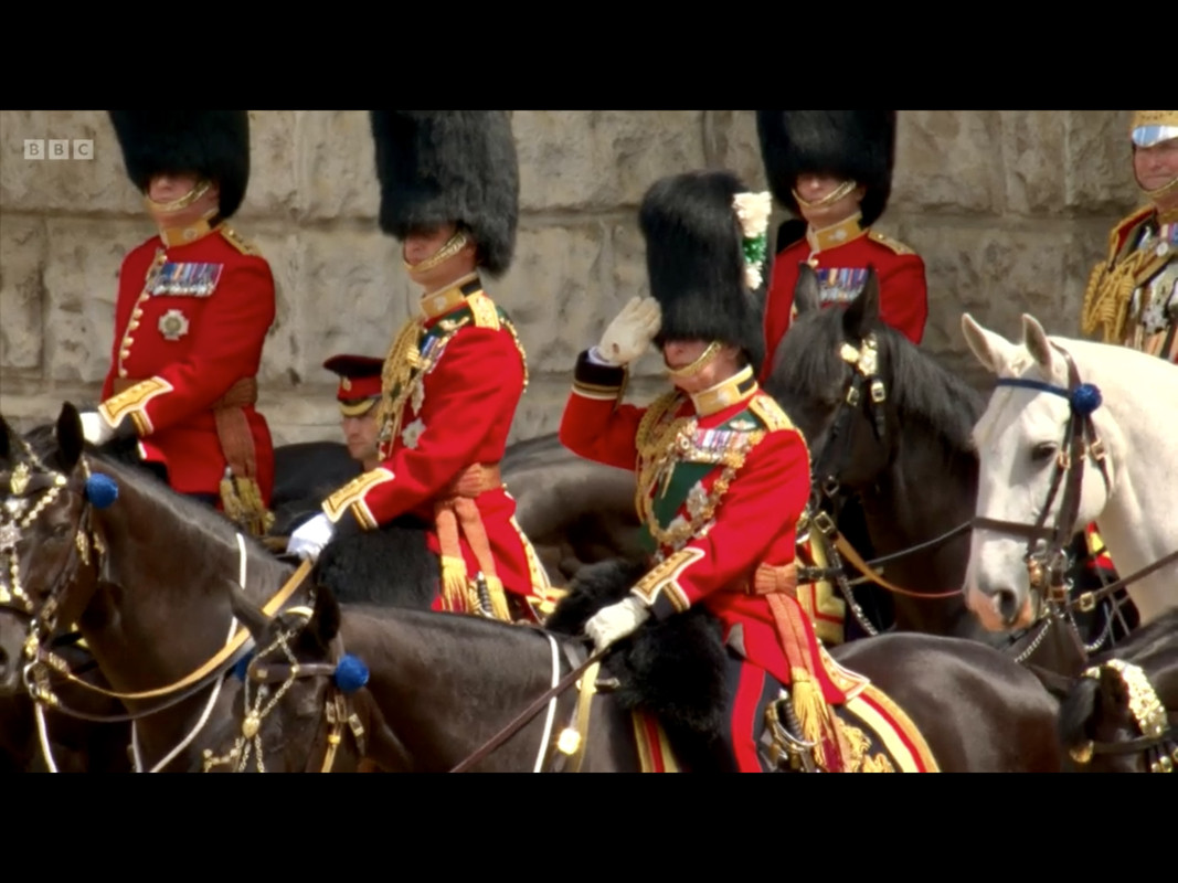 DC62D08B-6D9B-4C3F-809E-1DFA66641E60