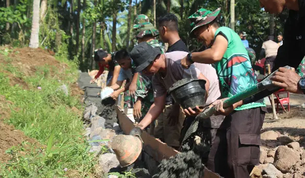 Warga Puji Satgas TMMD 125 Kodim Manado, Disiplin dan Tak Kenal Lelah