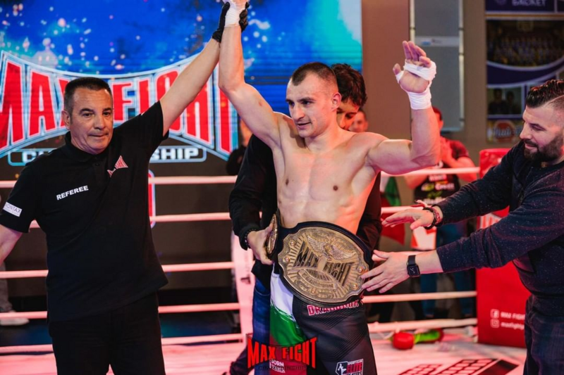 Резултати от MAX FIGHT 49