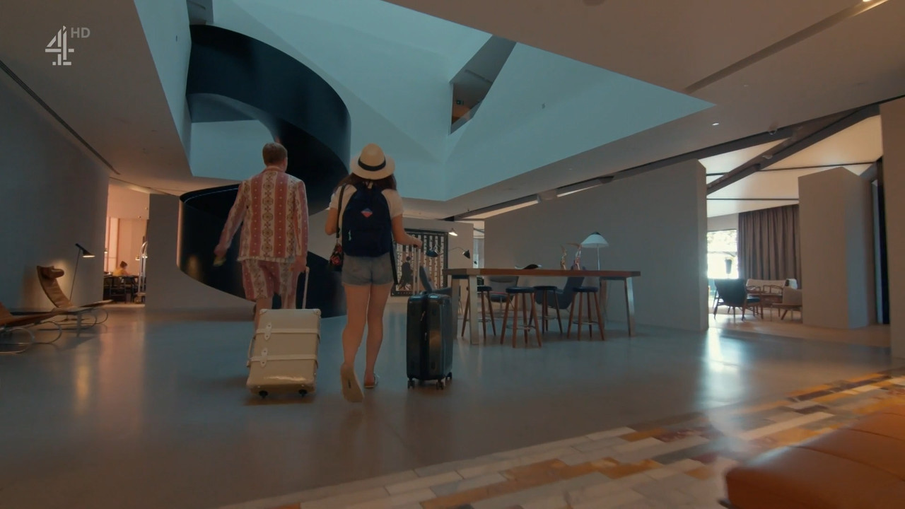 2022-04-11_21_30_Chan4_Travel-Man-48-Hours-In-Split_10x2.mp4_snapshot_08.54.112