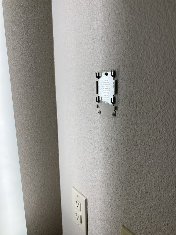 0CF95EE8-DE1C-4B26-A032-82B4897E37D6