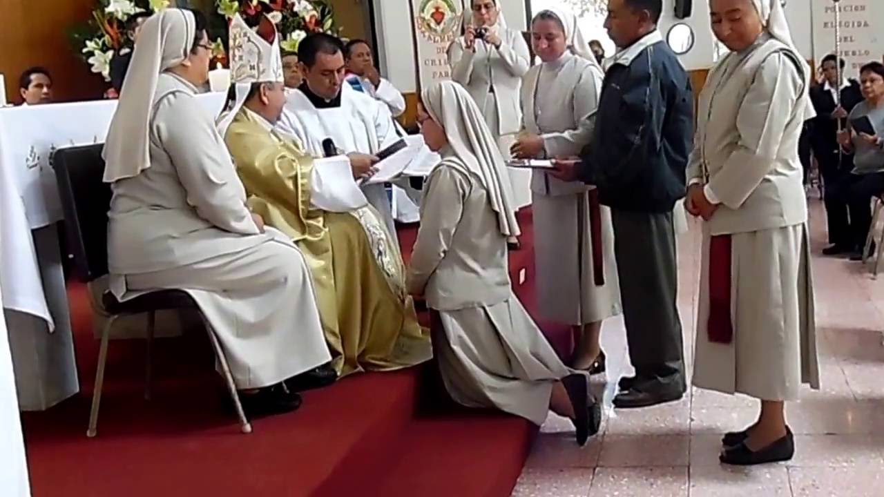Por amor, sacerdote y monja renuncian a sus votos, escapan juntos y se viralizan