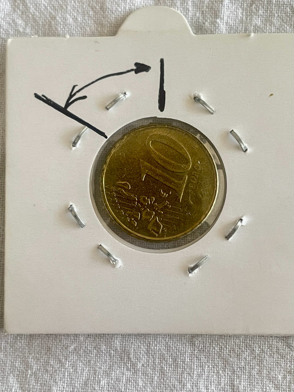 1052B933-000A-4D73-81A4-B23F3293B9C4