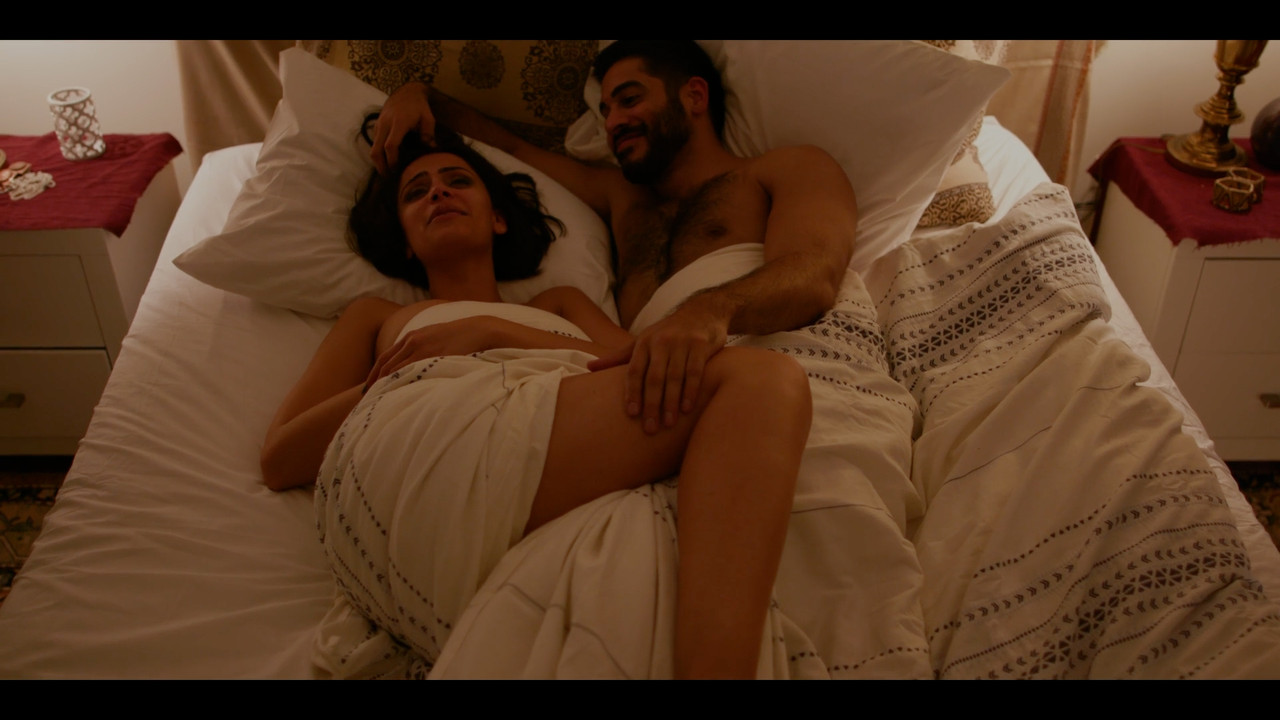 Monogamish.00_02_34_18.Still033