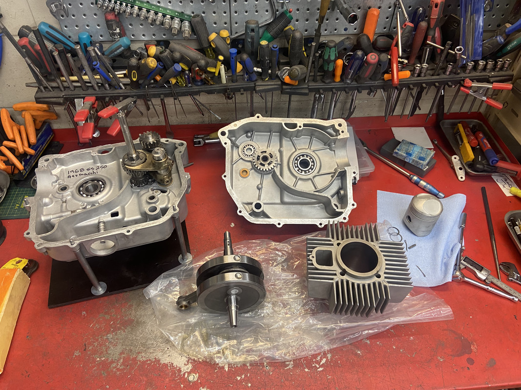 0B3BEB42-2A15-4B8F-A754-14C9F6C30F3D