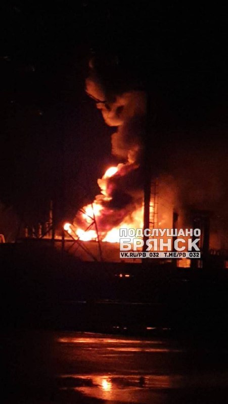 Мощные "хлопки" звучат в курской и Брянской областях и Белгородской народной республике