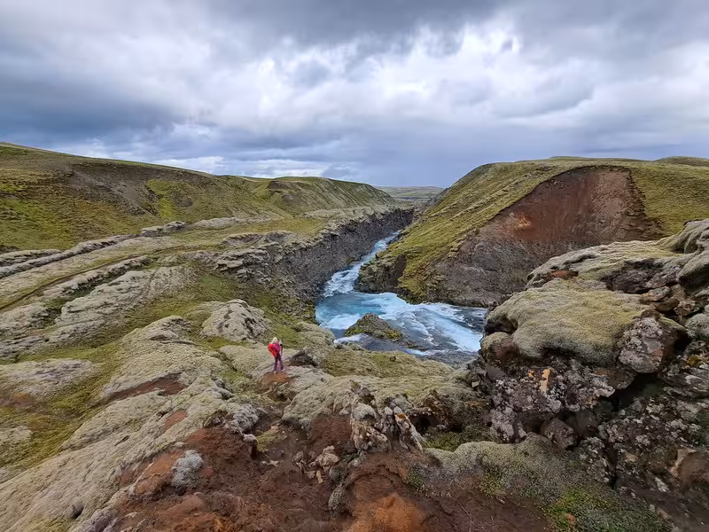 30/06/2025 VUELTA A LAS TIERRAS ALTAS,TREKKING A HULDUFOSS,CAÑON FJADRÁRGLJUFR.. - 2º VIAJE A LA TIERRA DEL HIELO Y FUEGO DE 21 DIAS (en construcción) (44)