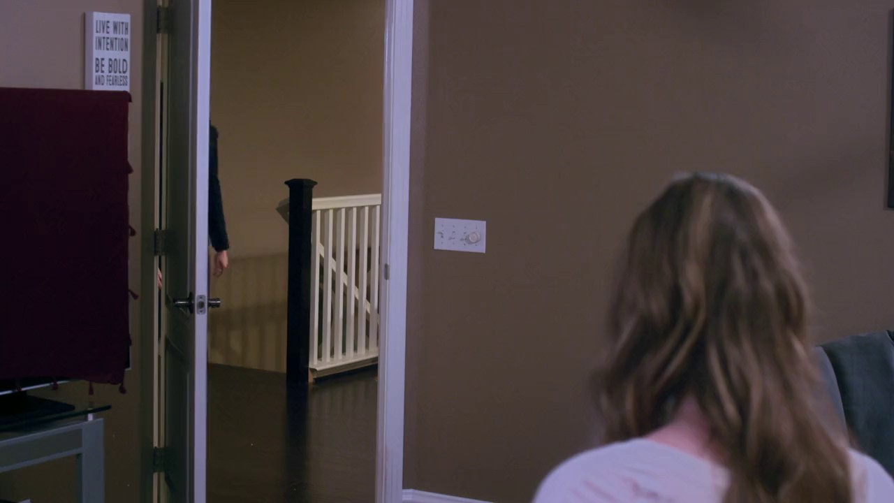Dying-To-Be-A-Cheerleader-2020-WEBRip-English-720p-x264-AVC-AAC-2-0-mp4-0001