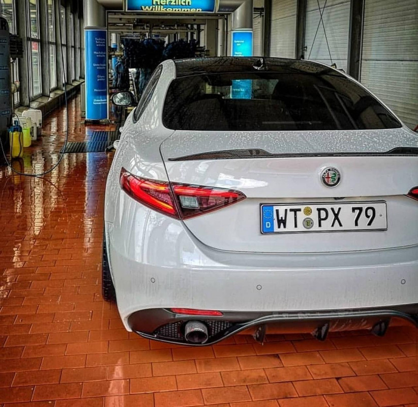 Screenshot_20180816-213008_Instagram