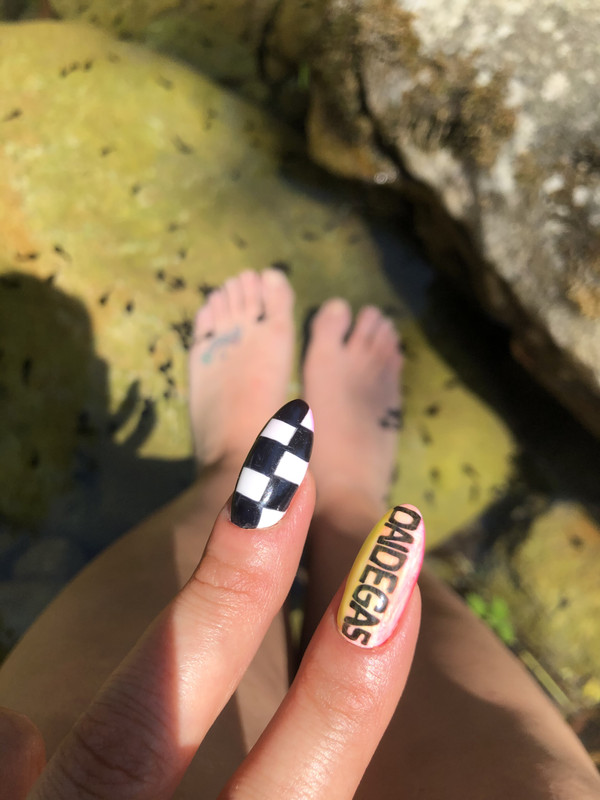 7B5A3068-1764-4873-9ECE-C0CE04FD690C