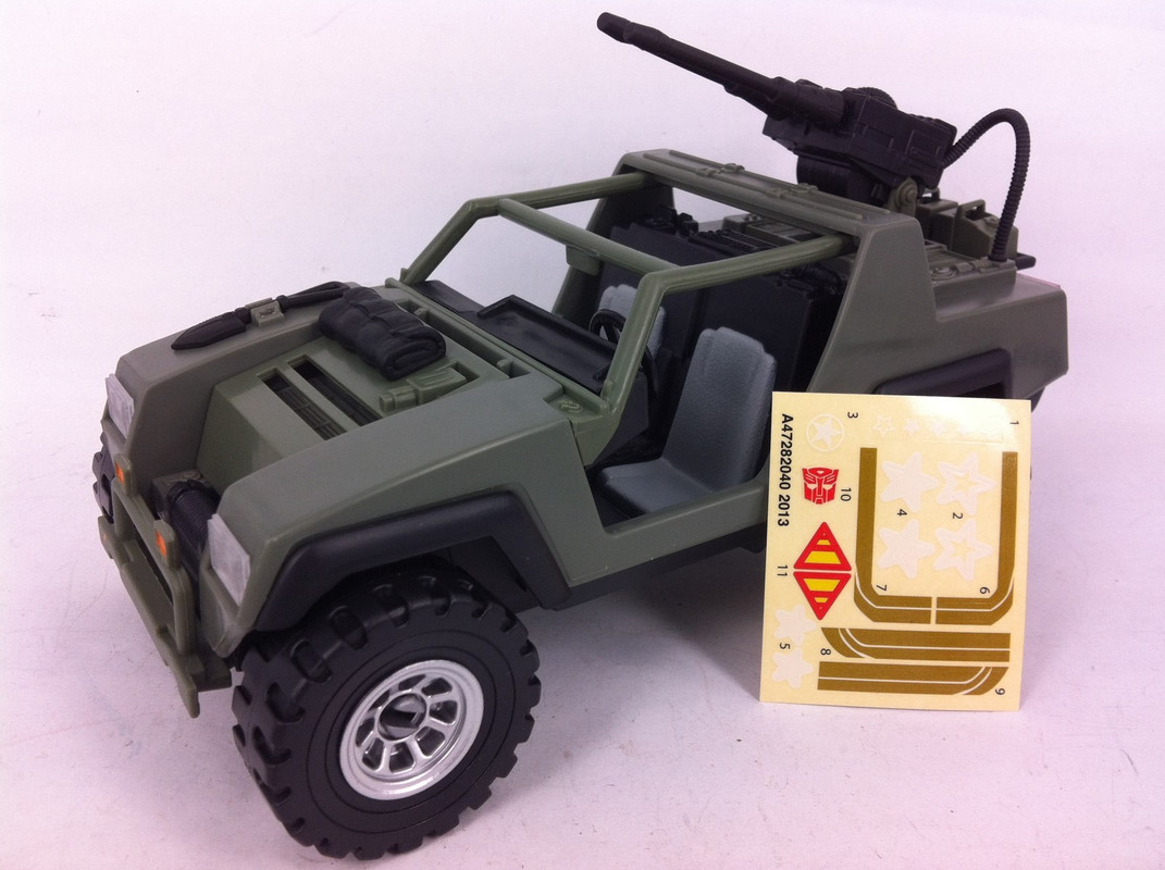 SDCC-2013-GI-Joe-Hound-01_1373014808