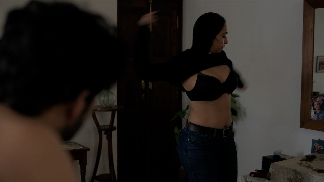 grahan.00_01_27_12.Still012