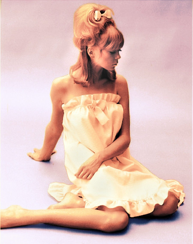 pattie_boyd_b37
