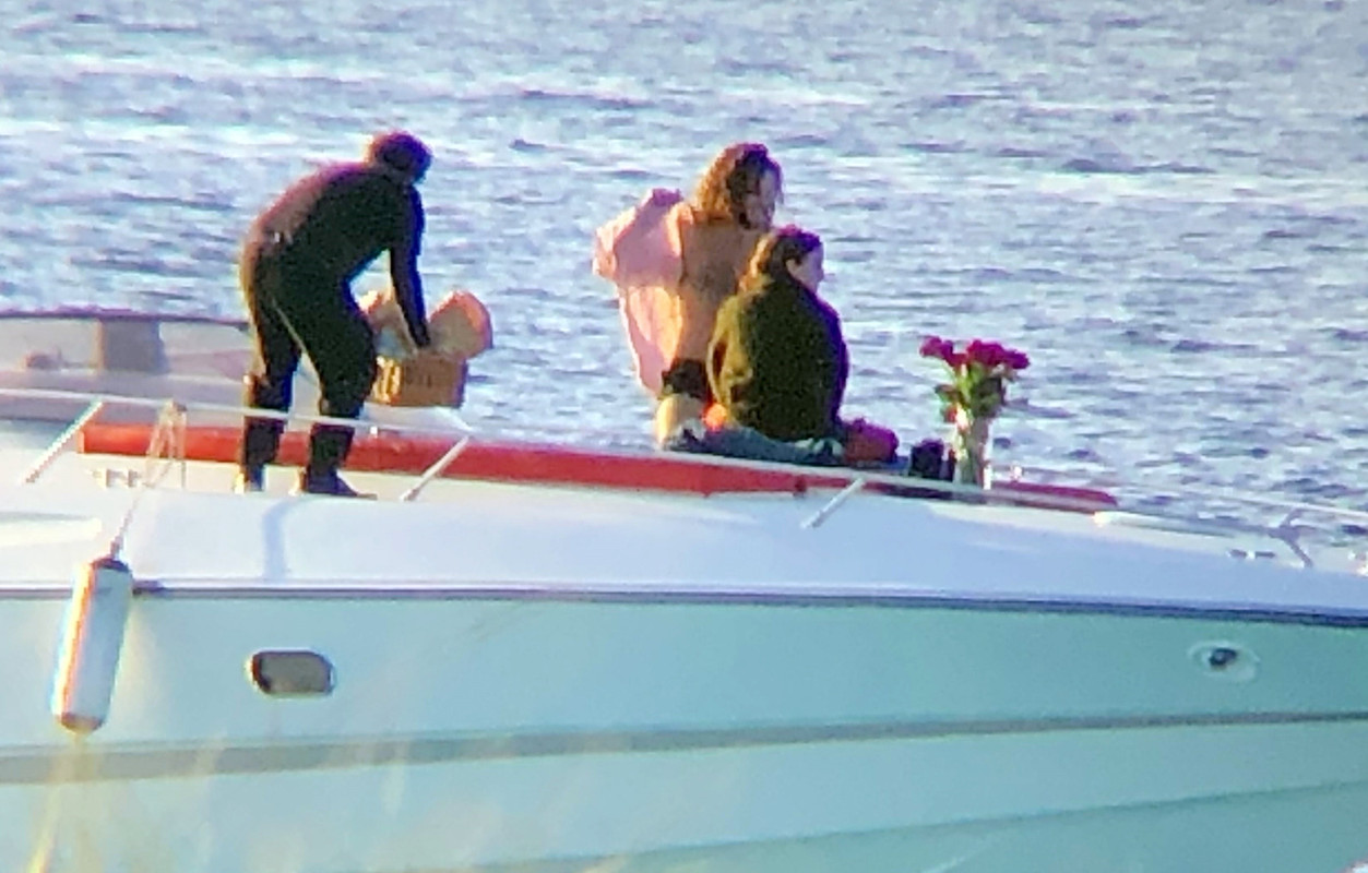 emmawatson-updates.com (46)