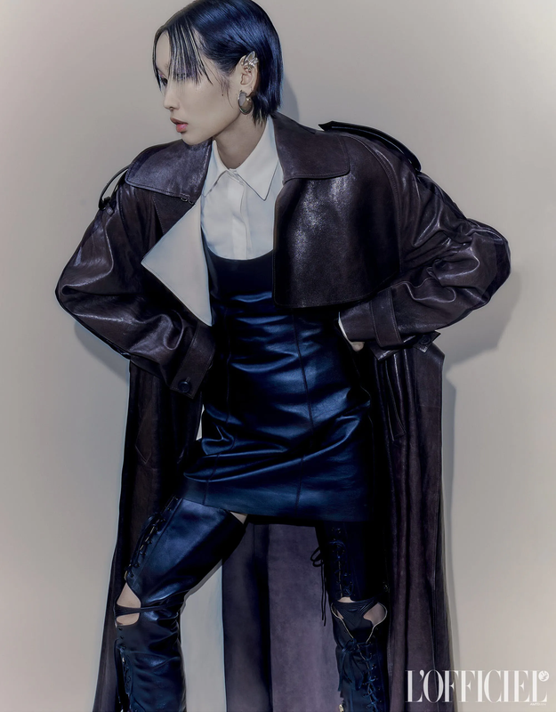 1696822917-1695332212-leather-trench-3.png