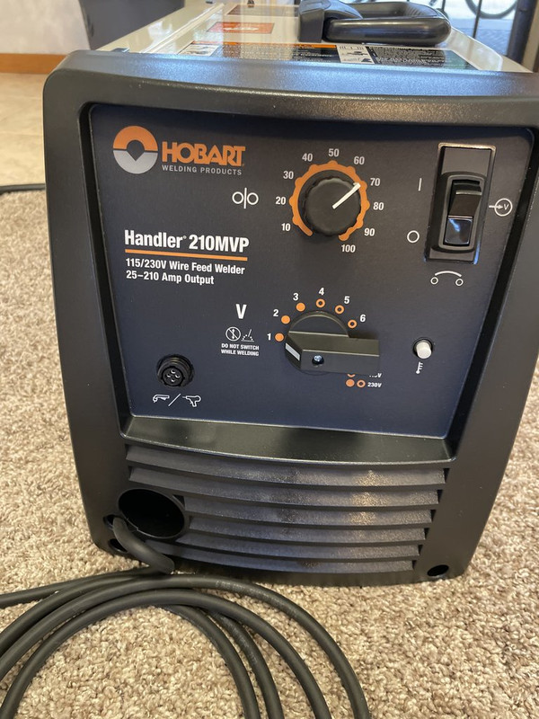 AA20B711-53BD-4D5D-9597-83AA8A1B6F90