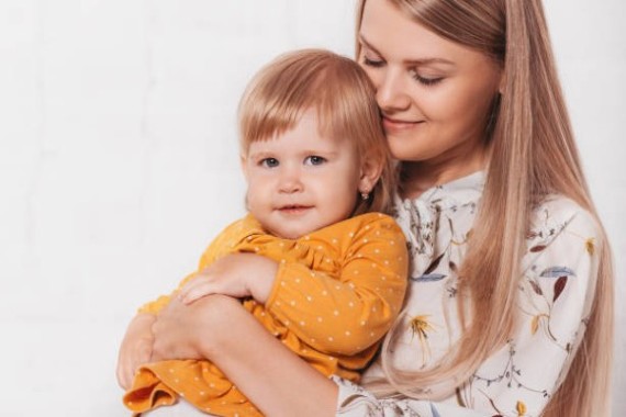 Mother-Child-Relationship-5.jpg