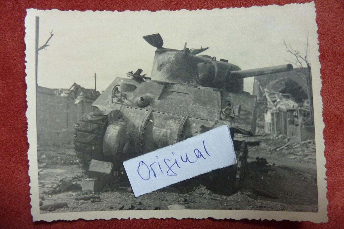 Endkampf 1945, OBERHOFFEN Elsaß Tank SHERMAN ,US Army