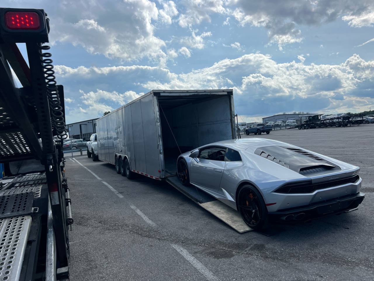 Professional vehicle transport service