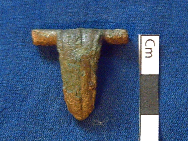roman brooch and hammy 001