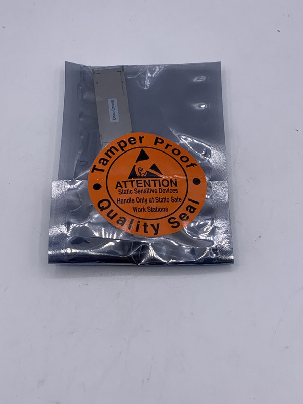 CISCO QSFP-40G-BD-RX 40GBASE-SR-BIDI DUPLEX MMF MONITOR TRANSCEIVER CMUIALHCAA CISCO QSFP-40G-BD-RX 40GBASE-SR-BIDI DUPLEX MMF MONITOR TRANSCEIVER CMUIALHCAA