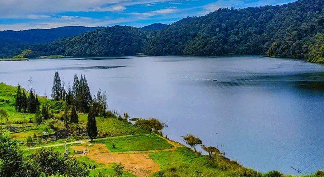 Danau Lau Kawar, WIsata yang Wajib Dikunjungi di Sumatra Utara