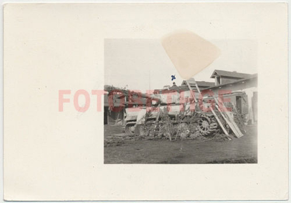 TIGER  Panzer 1944 Ostrowo Rußland Tank Tarnung