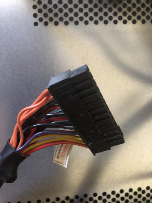 Question Power supply makes extremely loud buzzing noise & computer