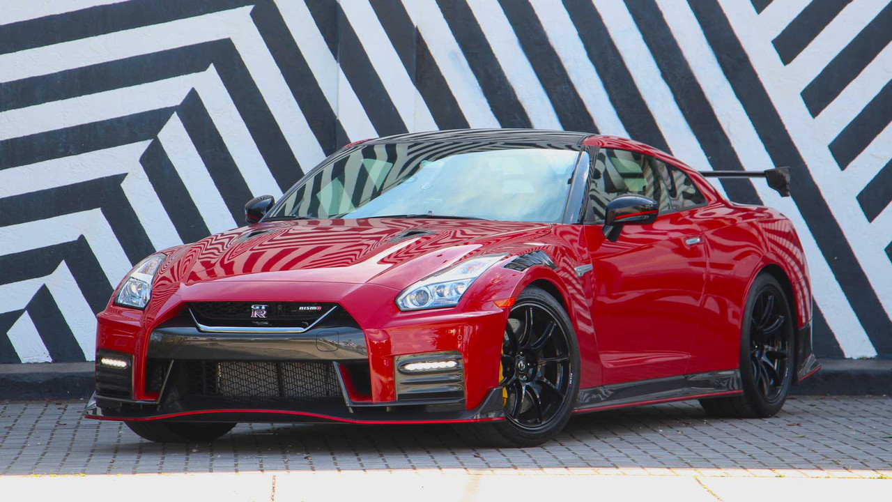 2020-nissan-gt-r-nismo-review (1)